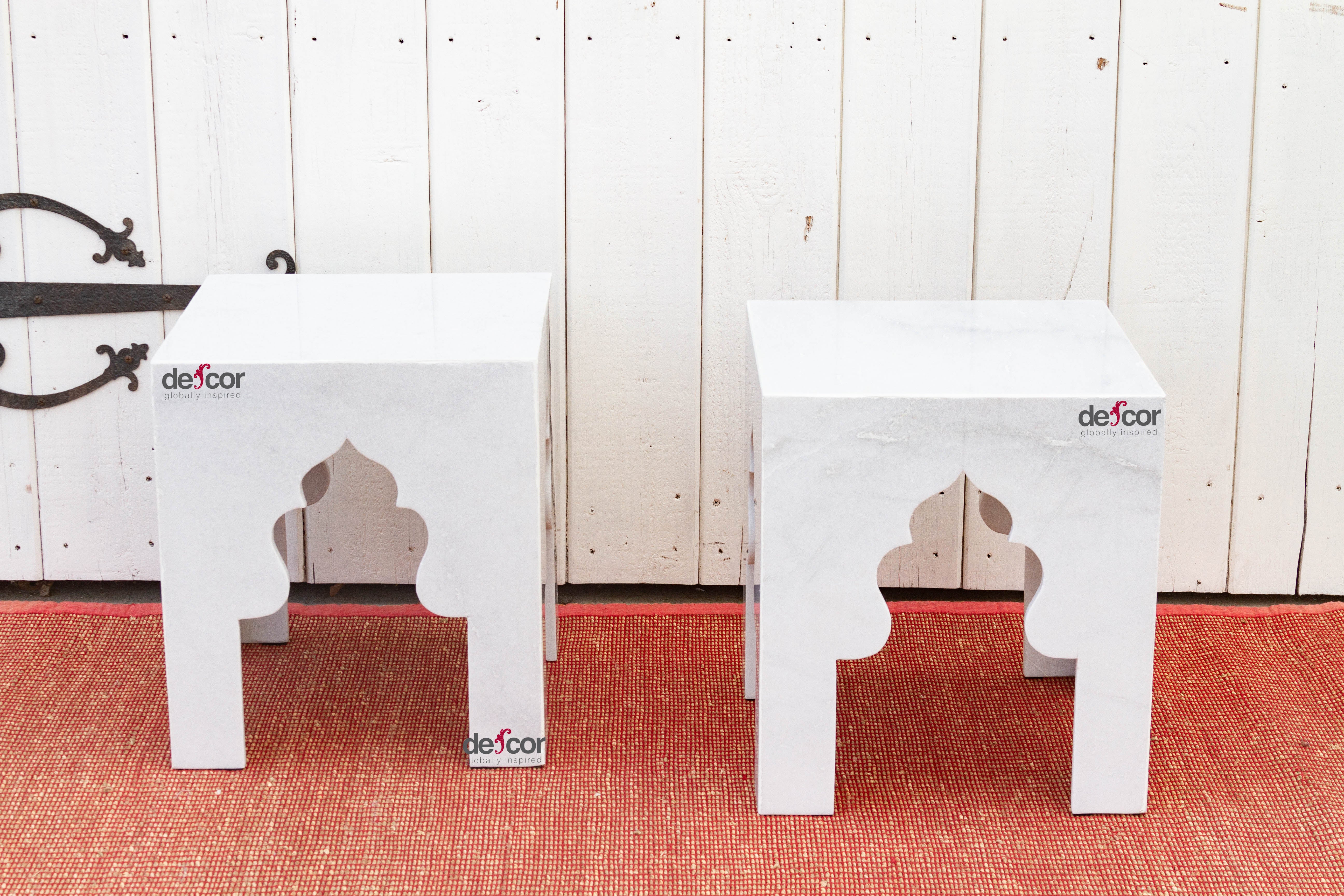 DE-COR | Ispirazione globale, Coppia di tavolini in marmo di Taj