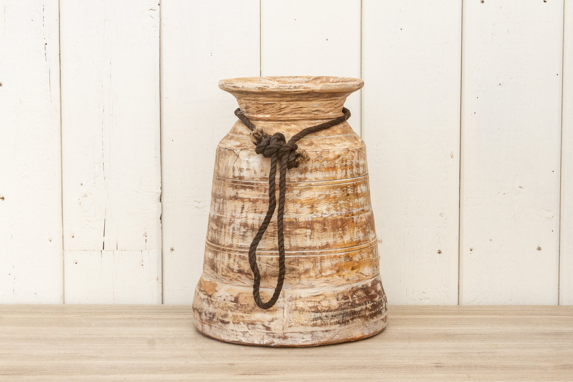 DE-COR | Ispirazione globale, Grande vaso di legno vintage