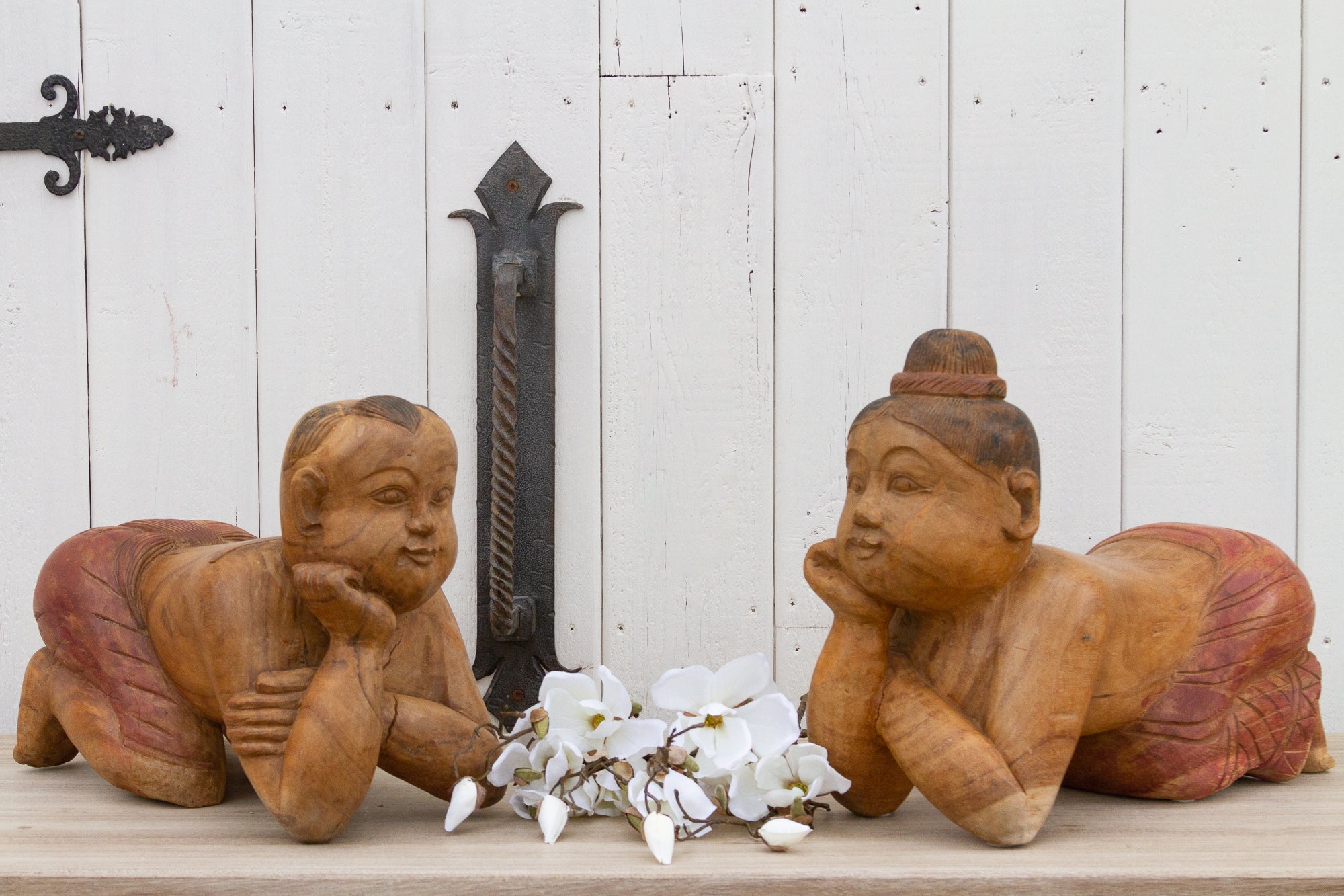DE-COR | Ispirazione globale, Set di due statue di bambini asiatici antichi