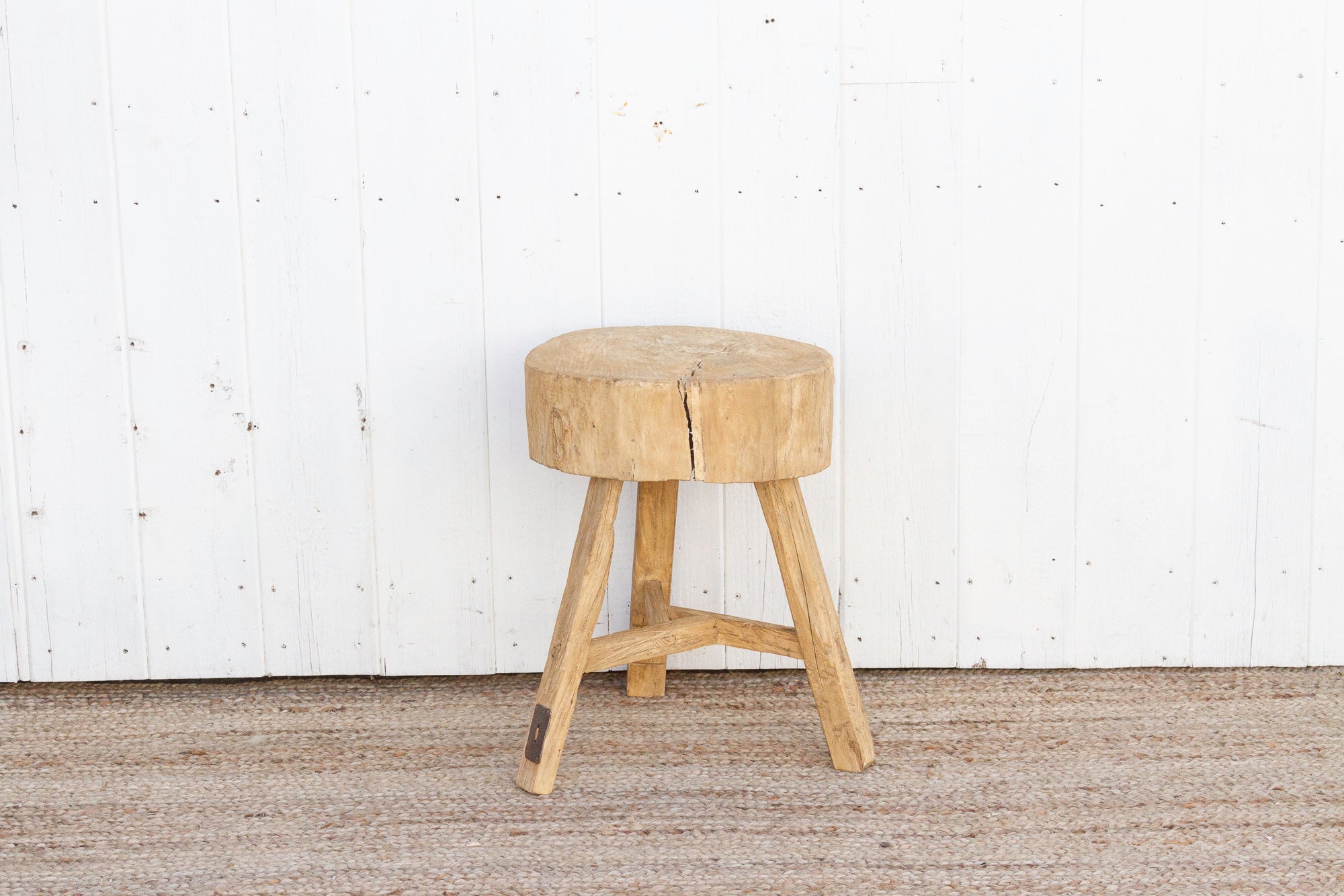 DE-COR | Ispirazione globale, Tavolino rustico in legno recuperato (commercio)