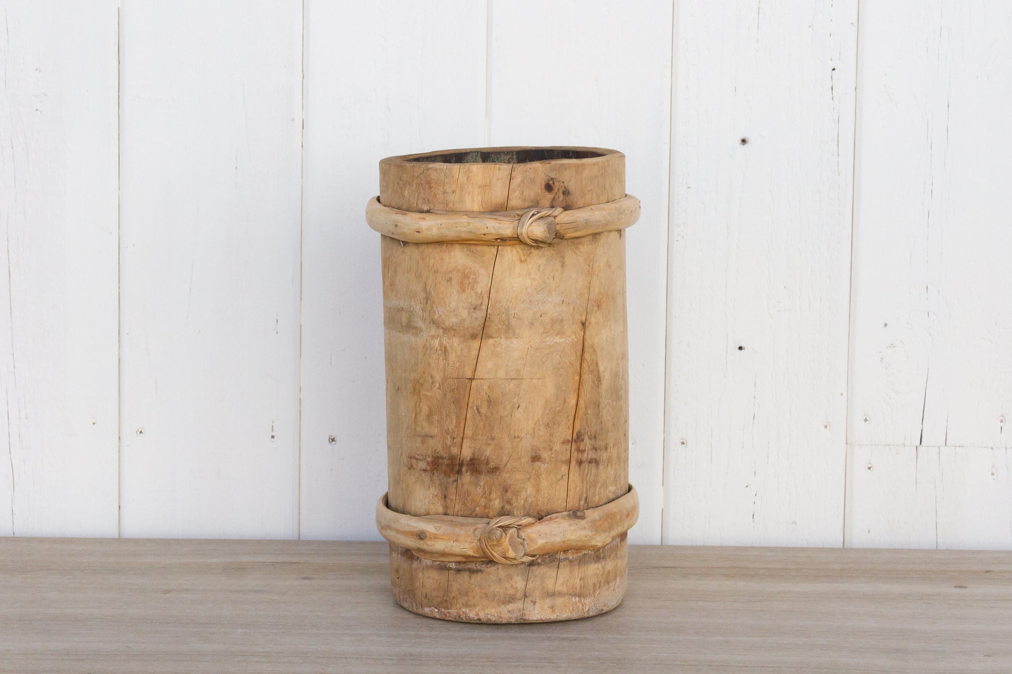 DE-COR | Ispirazione globale, Vaso alto in legno rustico e bambù (commercio)