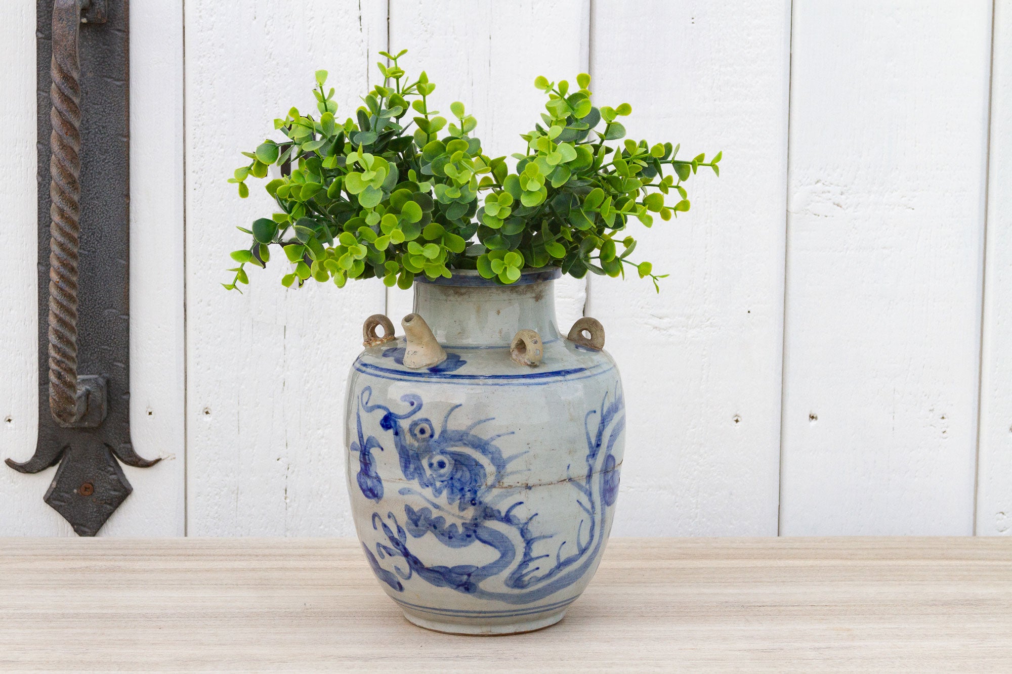 DE-COR | Ispirazione globale, Vaso asiatico vintage colorato in bianco e blu