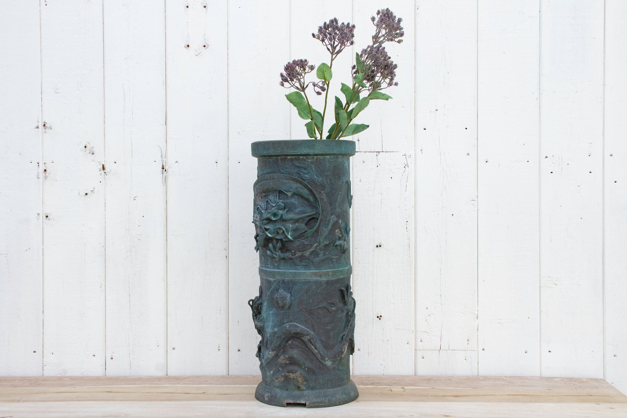 DE-COR | Ispirazione globale, Vaso di bronzo vintage con drago (commercio)