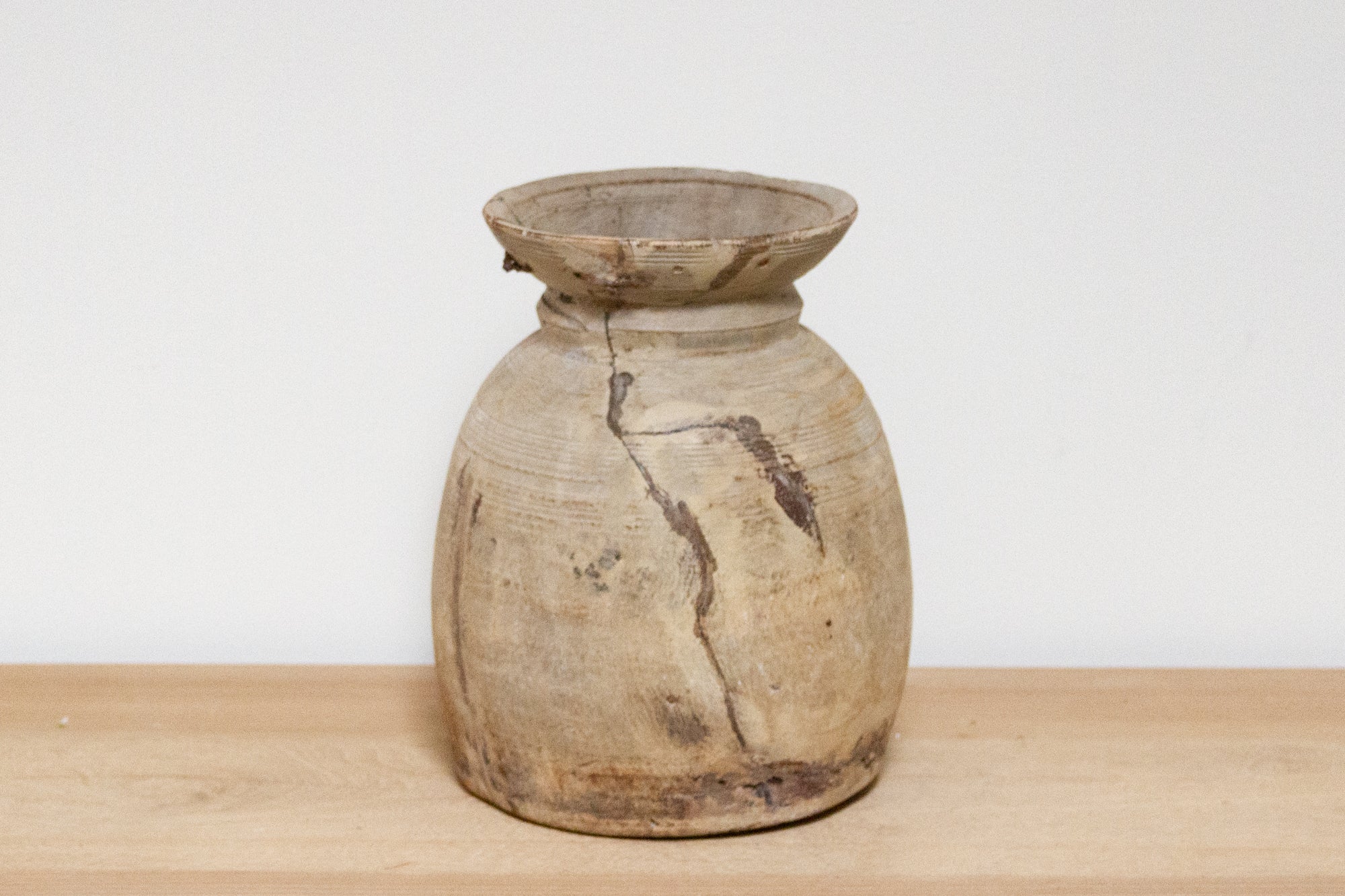 DE-COR | Ispirazione globale, Vaso di legno indiano rustico-Khuri