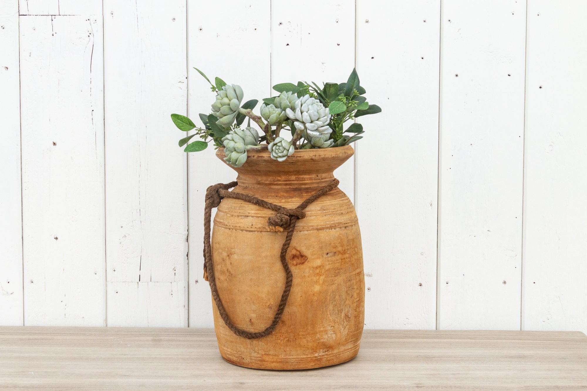 DE-COR | Ispirazione globale, Vaso di legno vintage del Nepal