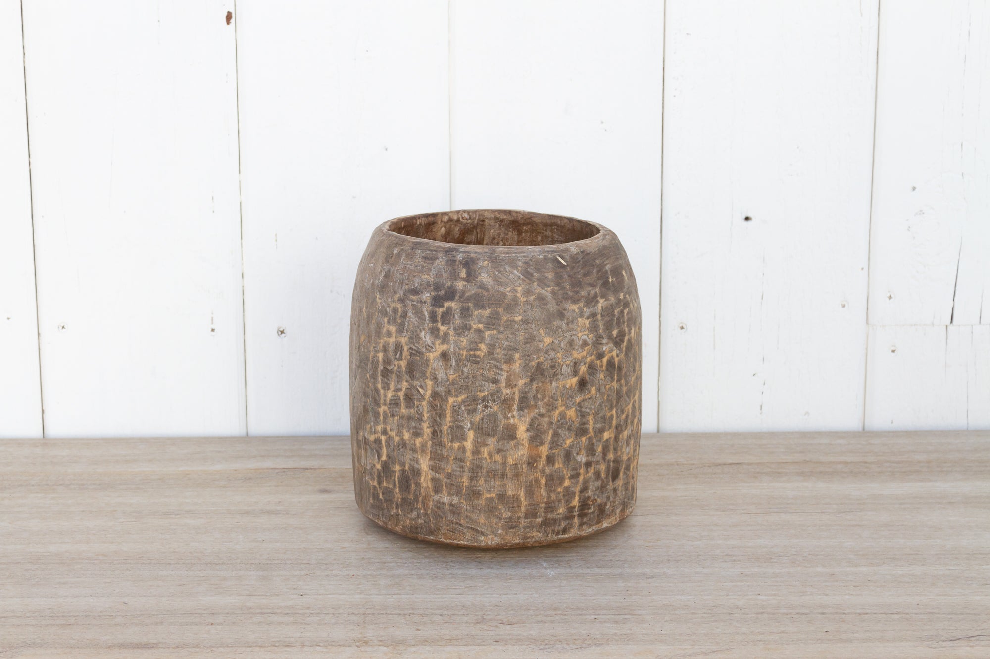 DE-COR | Ispirazione globale, Vaso indiano rustico in legno martellato